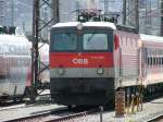 1144 029 mit einen Abgestellen Regiozug in Innsbruck am ... 1144 029 mit einen Abgestellen Regiozug in Innsbruck am ...